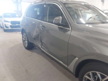 BMW X7 2025 BMW X7 2025 BMW X7 xdrive 40I 3.0 Benzyna 375KM, zdjęcie 7