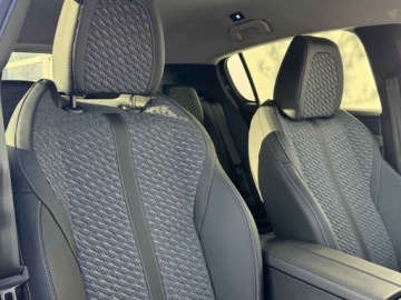 Peugeot 308 III 2025 Od ręki - Allure 1.2 mHEV 145KM / Pakiet Bezpieczeństwo, Komfort, Wygoda, zdjęcie 4