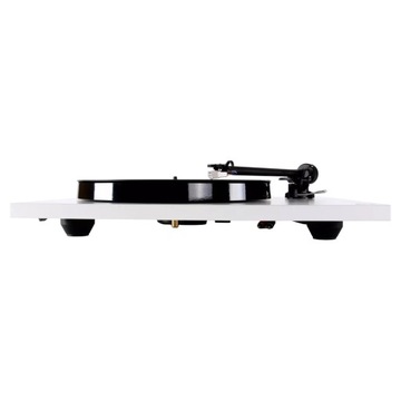 ПРОИГРЫВАТЕЛЬ REGA PLANAR 1 PLUG AND PLAY TURN PLAYER СО ВСТАВКОЙ ММ ММ REGA CARBON БЕЛЫЙ