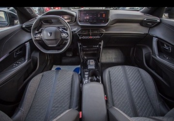 Peugeot 2008 II SUV Facelifting 1.2 PureTech 130KM 2024 Peugeot 2008 PureTech 130 Allure SS EAT8 SalonPL FVat Zadbany 1.2 Benzyna, zdjęcie 9