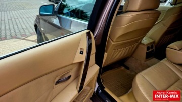 BMW Seria 5 E60 Sedan 2.5 523i 177KM 2006 BMW Seria 5 2,5 benzyna 2.5 Benzyna 177KM, zdjęcie 28