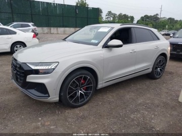 Audi Q8 2021 Audi Q8 2021 AUDI Q8 PREMIUM PLUS 55 TFSI QUATTRO TIPTRONIC 3.0 Benzyna, zdjęcie 1