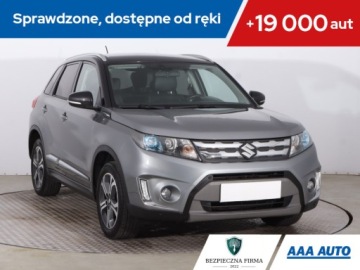 Suzuki Vitara III SUV 1.6 VVT 120KM 2016 Suzuki Vitara 1.6 VVT, Salon Polska