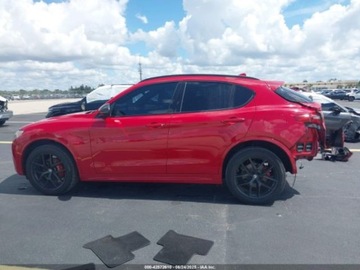 Alfa Romeo Stelvio SUV Facelifting 2.0 Turbo 280KM 2020 Alfa Romeo Stelvio Ti Sport 2020 2.0l 2.0 Benzyna 280KM, zdjęcie 2