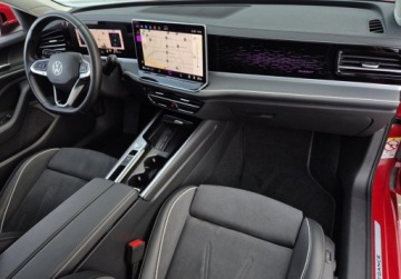 Volkswagen Passat B8 Variant Facelifting 2.0 TDI SCR 150KM 2025 Volkswagen Passat Elegance 2.0TDI 150KM DSG Matrix Hak Kamera360 IQ.Drive, zdjęcie 9