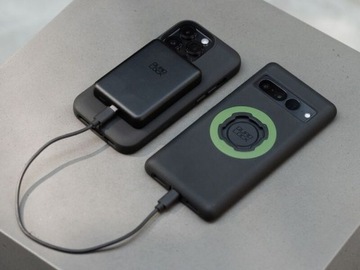 Аккумулятор Powerbank MAG для телефона Quad Lock