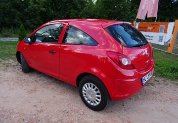 Opel Corsa D Hatchback 1.0 Twinport ecoFLEX 60KM 2009 Opel Corsa 1.0 ben,klima,wspomag,oplacony Benzyna 60KM, zdjęcie 2