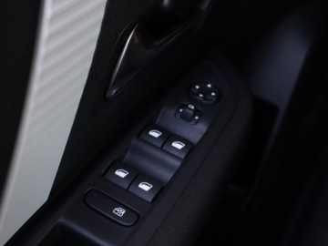 Citroen C4 III 2023 Citroen C4 1.2 PureTech, Salon Polska, zdjęcie 16