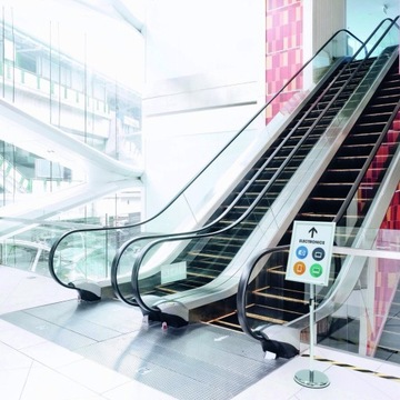 ПОДСТАВКА С ЗАЩЕЛКОЙ А3 ТЕЛЕСКОПИЧЕСКАЯ Прочная