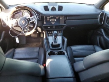 Porsche Cayenne III 2019 Porsche Cayenne 2019, 3.0L, 4x4, HYBRID, porysowany lakier 3.0 Hybryda, zdjęcie 6