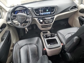 Chrysler Pacifica II 2022 Chrysler Pacifica Touring L 2022 3.6l 3.6 Benzyna 287KM, zdjęcie 8