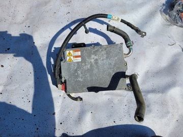Tesla S P85D Przetwornica napięcia 1028665-00-C