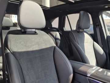 Mercedes GLC C254/X254 Coupe 2.0 200 204KM 2025 MERCEDES-BENZ GLC 200 4-Matic AMG Line 2.0 (204KM) 2025, zdjęcie 4