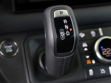 Land Rover Defender IV (L663) 2025 LAND ROVER Defender 130 5.0 P425 Outbound Suv 2025, zdjęcie 9