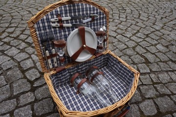 KOSZ PIKNIKOWY WIKLINOWY DENMARK dla 2osób DENMARK