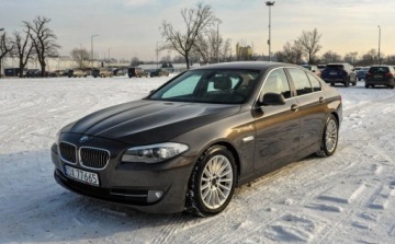 BMW Seria 5 F10-F11 Limuzyna 530d 245KM 2010 BMW Seria 5 3,0d (245KM) Automat Skory 3.0 Diesel 245KM