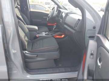 Nissan Navara IV 2023 Nissan Navara FRONTIER PRO-4X 4X4, V6 3.8L, 310KM, od ubezpieczalni. 3.8, zdjęcie 9