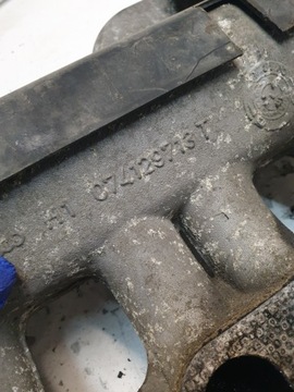 KOLEKTOR SACÍ/ZBĚRNÉ VW T4 2.5 TDI 074129713T