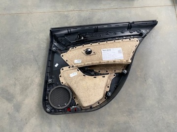 VW GOLF VII HB BOCZKI KOMPLET