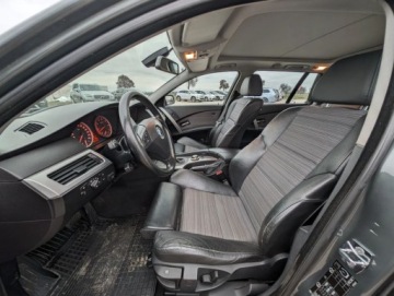 BMW Seria 5 E39 Touring 525 i 192KM 2004 BMW Seria 5 Panorama Head Up Ledy Alu Klima Navi Serwis Gwarancja 2.5, zdjęcie 28