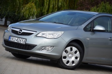 Opel Astra J Sports Tourer 1.4 Turbo ECOTEC 140KM 2012 ZAREJESTROWANA 1.4T 140KM SERWIS KLIMA PARKTRONIK GWARANCJA, zdjęcie 3