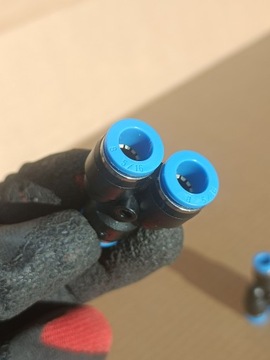 Разъем Y-образный пневматический вставной разветвитель диаметром 8 мм PY 8