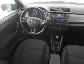 Skoda Fabia III Hatchback Facelifting 1.0 TSI 110KM 2019 Skoda Fabia 1.0 TSI, DSG, Klima, Klimatronic, zdjęcie 6