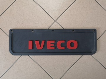 Брызговик IVECO, тисненый черно-красный