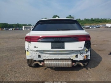 Audi Q8 2021 Audi Q8 Premium Plus 55 Tfsi Quattro Tiptronic 2021 3.0l 3.0 Benzyna 335KM, zdjęcie 4