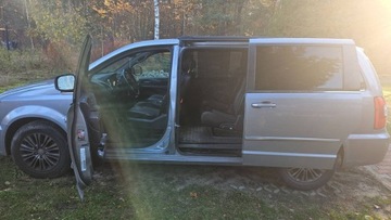 Chrysler Town &amp; Country V 2014 Chrysler Town Country 3,6 S-LINE, zdjęcie 1