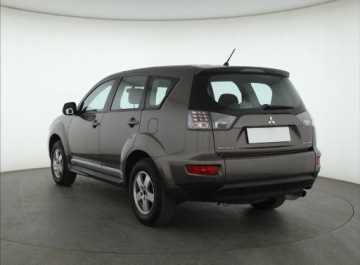 Mitsubishi Outlander II 2.0 MIVEC 147KM 2011 Mitsubishi Outlander 2.0, Salon Polska, zdjęcie 3