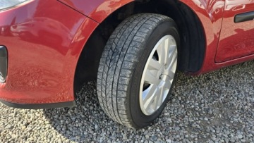 Renault Clio III Hatchback 5d 1.6 i 16V 88KM 2005 Renault Clio Benzyna 1.6, zdjęcie 16