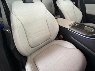 Mercedes GLC C254/X254 Coupe 2.0 220d 197KM 2026 GLC Coupe 220 d 4-Matic AMG Line 2.0 (moc 197 KM) 2026, zdjęcie 3