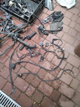 Honda Varadero xl 1000 год 04 Запчасти