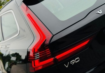 Volvo V90 II 2022 Volvo V90 B4 197ps LIFT FullLed El.Klapa Skora Kamera360 Blis grz Fotele G, zdjęcie 15