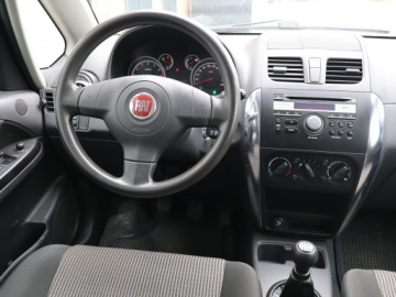 Fiat Sedici 1.6 16v 120KM 2010 Fiat Sedici 1.6, Salon Polska, 4X4, Klima, zdjęcie 6