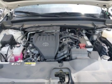 Toyota 2024 Toyota Grand Highlander 2024r., XLE, od ubezpieczalni 2.4 Benzyna 265KM, zdjęcie 11