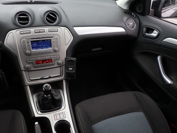 Ford Mondeo IV Kombi 2.0 Duratorq TDCi DPF 140KM 2009 Ford Mondeo 2.0 TDCi, Navi, Klima, Klimatronic, zdjęcie 7