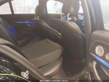 Mercedes Klasa E W213 2020 Mercedes-Benz Klasa E Amg e 53 4matic 3.0 Benzyna 429KM, zdjęcie 10