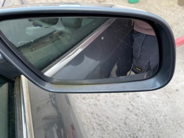 AUDI A6 C5 FACELIFT ZRCÁTKO PRAVÉ LX7Z