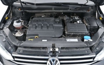 Volkswagen Touran III 1.6 TDI 115KM 2018 Volkswagen Touran 1,6 TDI 115 KM DSG FULL LED HIGH-LINE Alcantara Nawigacja, zdjęcie 37