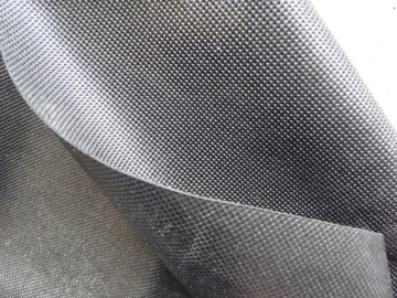 AGROWŁÓKNINA CZARNA NA CHWASTY 1,6x60M AGROTKANINA MATA ANTYCHWASTOWA 100G