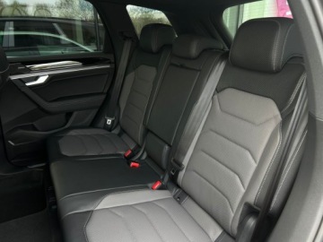 Volkswagen Touareg III SUV Facelifting 3.0 V6 TDI 231KM 2026 Volkswagen Touareg R-line Final Edition 3.0 TDI V6, zdjęcie 6