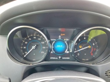 Jaguar F-Pace 2019 Jaguar F-Pace Premium 2019 2.0 Benzyna 247KM, zdjęcie 9