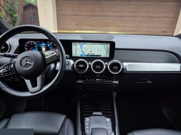 Mercedes GLB SUV 2.0 200d 150KM 2022 Mercedes-Benz GLB 200 d Edition 1 8G-DCT 150KM 2022r bezwypadkowy, zdjęcie 4