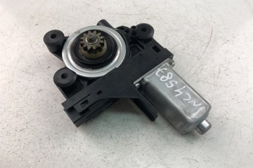 MOTOREK OKNO PŘEDNÍCH PRAVÝCH DVEŘE VOLVO V70 III (BW) 970714101