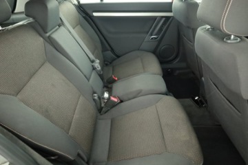 Opel Signum 1.8 ECOTEC 122KM 2005 Opel Signum 1.8, GAZ, HAK, Klima, Klimatronic, zdjęcie 6