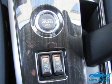 Mitsubishi Outlander III 2015 Mitsubishi Outlander PHEV*aso*KAMERY 360 o*INSYLE+, zdjęcie 26