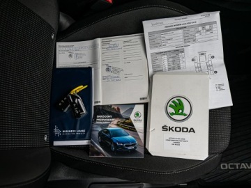 Skoda Octavia IV Kombi 2.0 TDI 115KM 2022 SKODA Octavia 2.0 TDI Ambition Combi 150KM 2022, zdjęcie 26