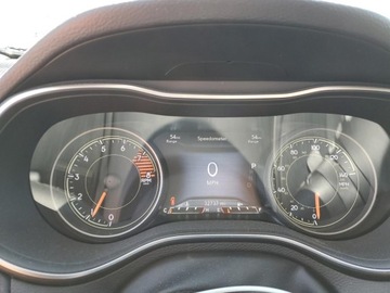 Jeep Cherokee V 2022 Jeep Cherokee Latitude Lux 2022 3.2l 3.2 Benzyna 271KM, zdjęcie 9